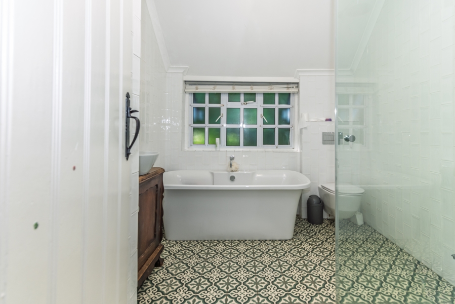 4 Bedroom Property for Sale in Rondebosch Western Cape